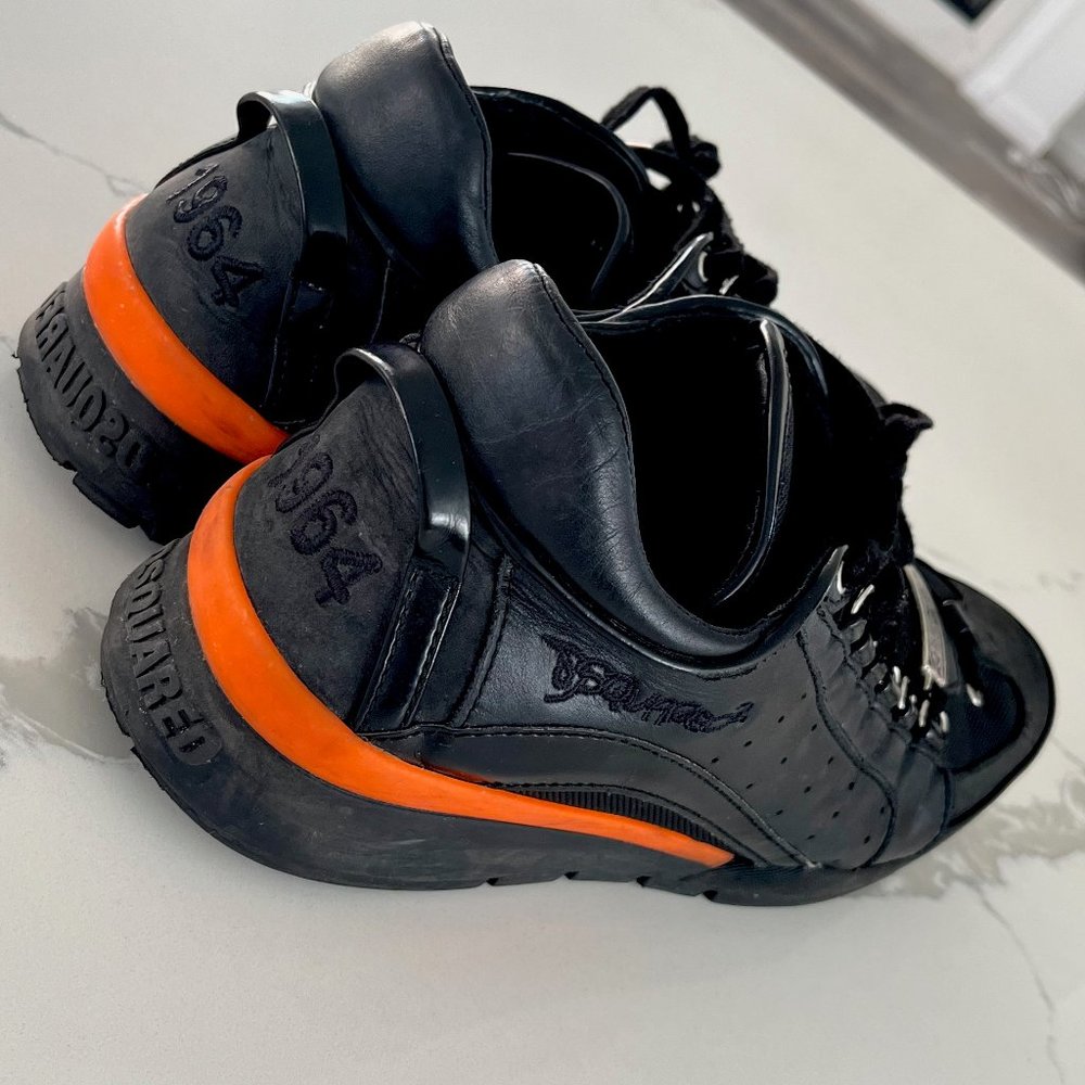 DSQUARED Men's Black Orange Trim Sneakers - LIKE NEW - Mens' size 44/10 US